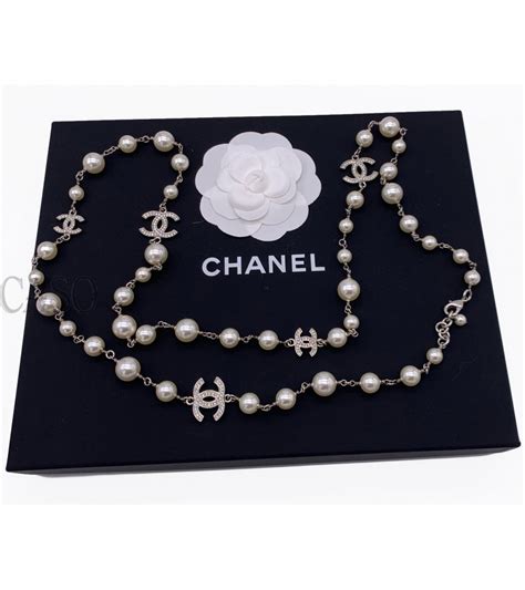 collana di perle lunga chanel|Collana lunga .